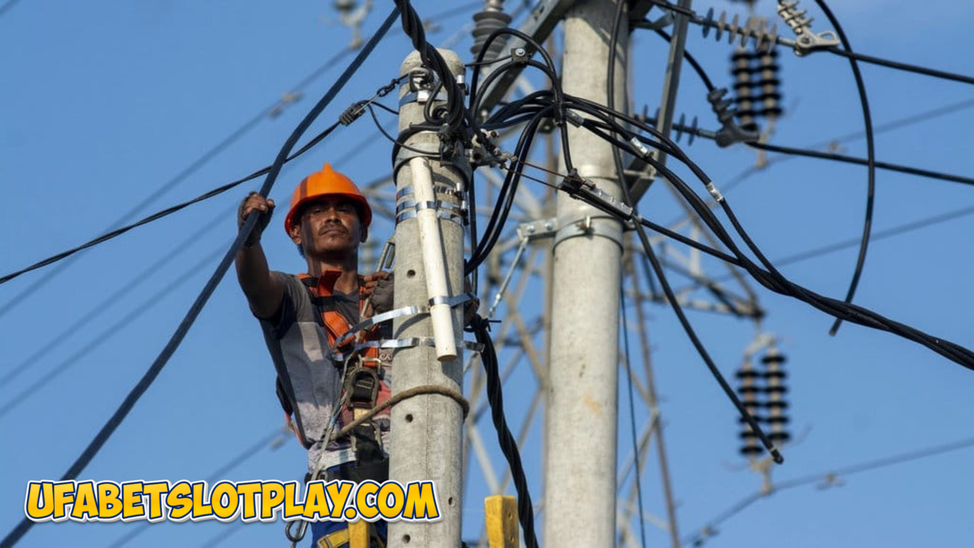 PLN Gelontor Rp3,6 Triliun untuk Sambungkan Listrik ke 5.700 Desa