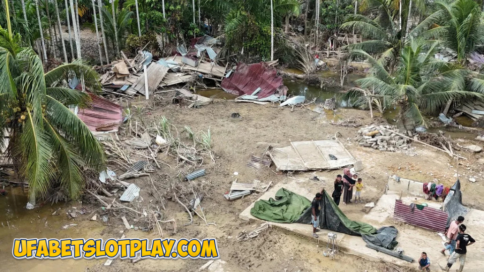 Prabowo Perintahkan Percepatan Darurat: Fokus Pulihkan Jalur Darat dan Pasokan BBM di Sumatra