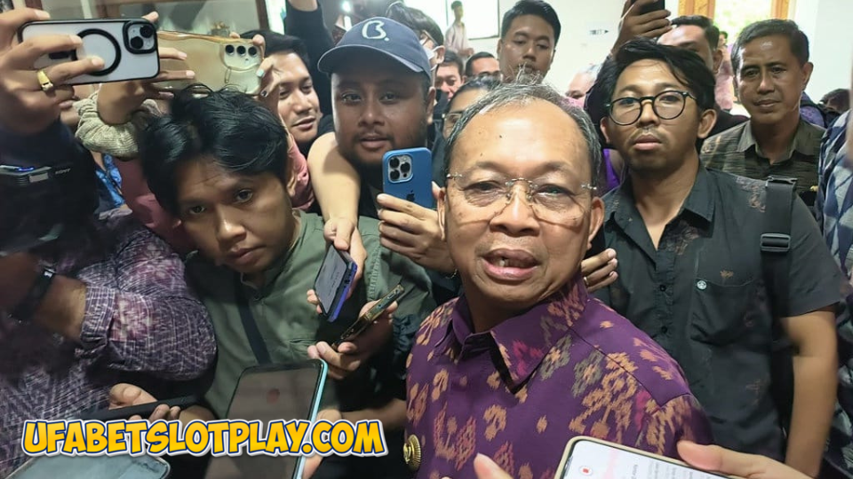 Gubernur Bali Tegaskan Proyek Lift Kaca di Pantai Kelingking Resmi Dibatalkan, Ini Alasan Utamanya